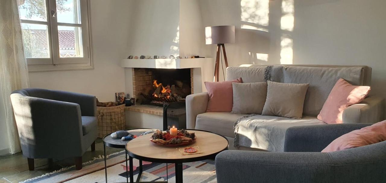 Willa Aria House Spétses Zewnętrze zdjęcie